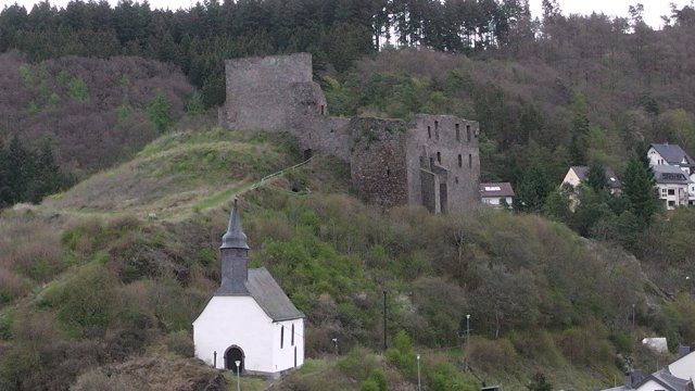 104-blick-auf-die-ruine-virneburg